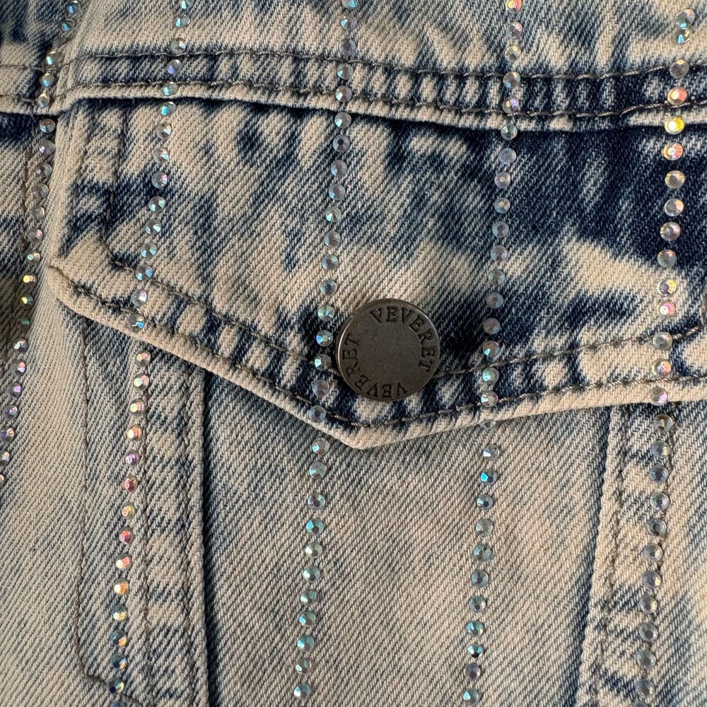 VeVeret Light Blue Denim Vest - Picture 3 of 10